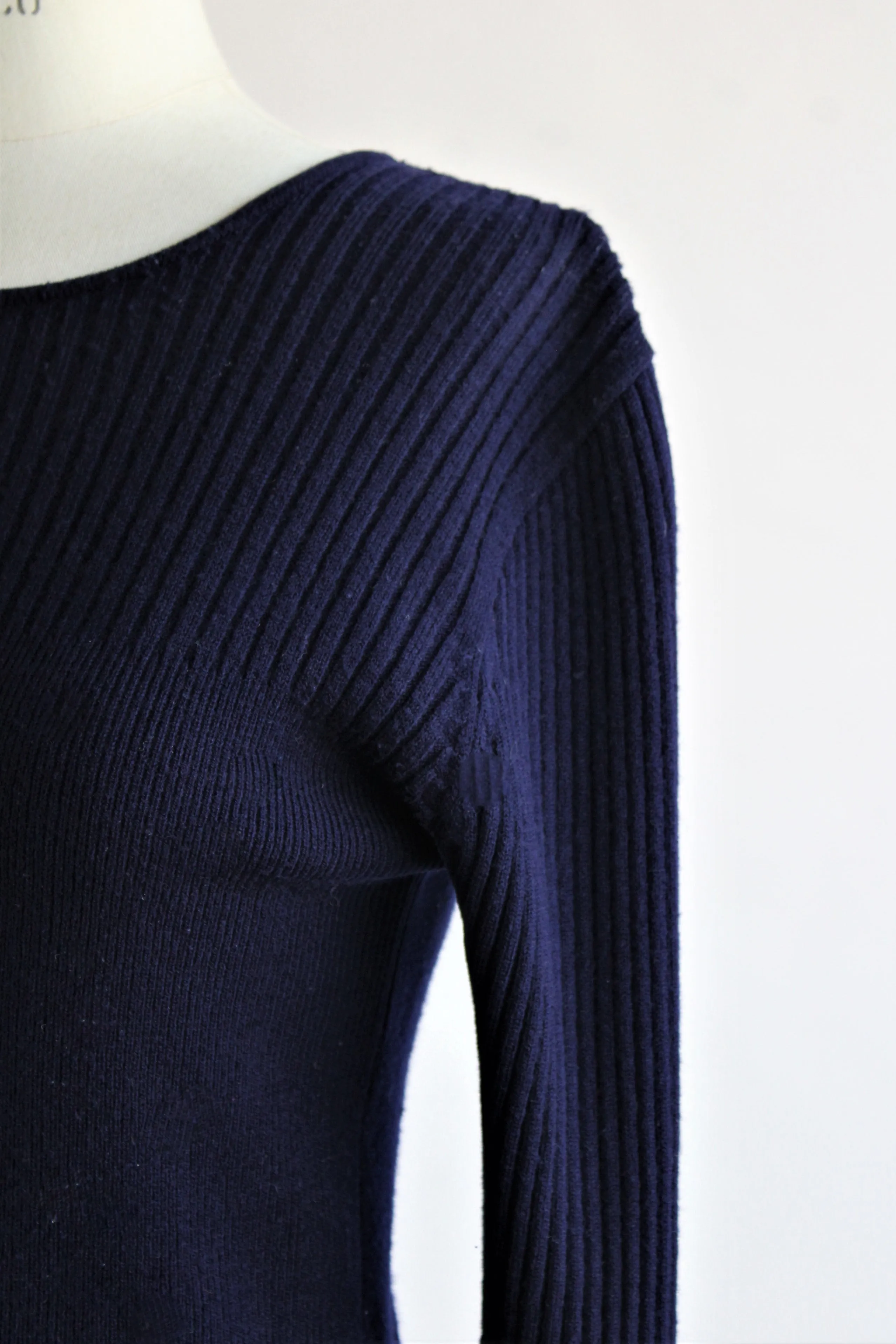 Vintage 1980s Navy Blue Sweater